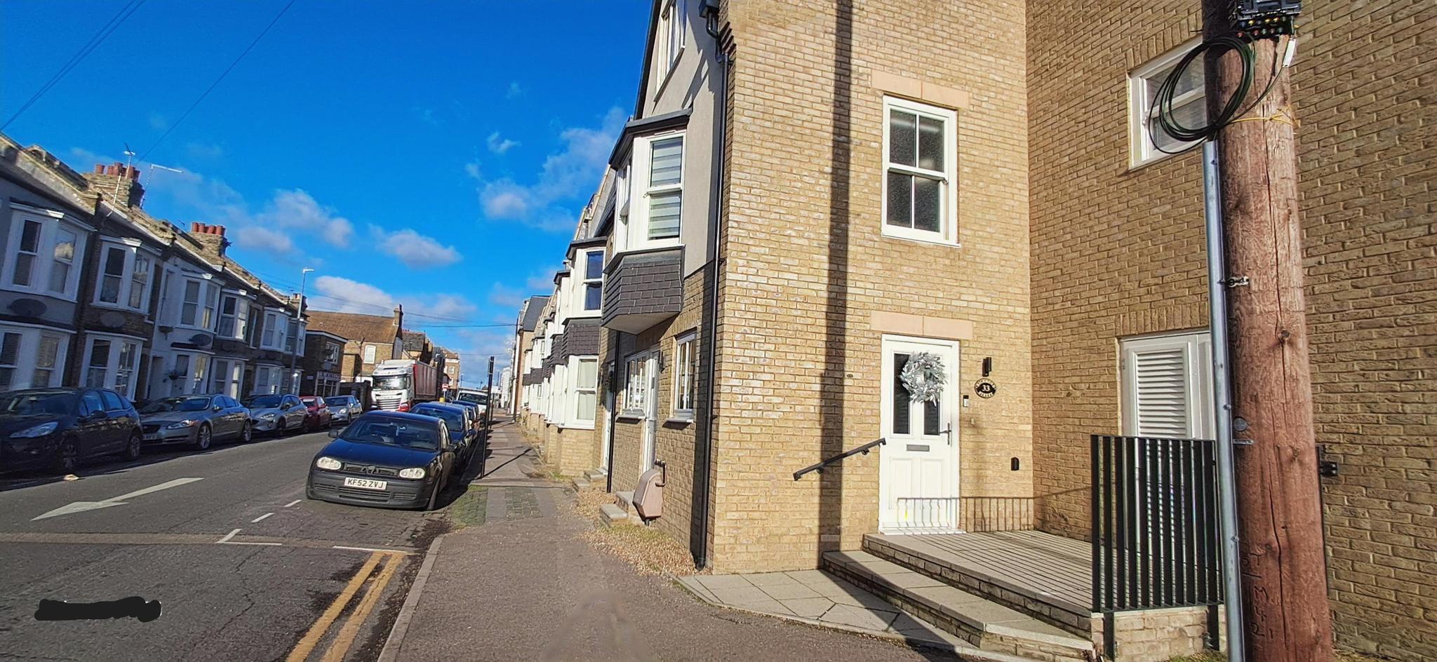 RICHMOND COTTAGE - Brand New 4BR holiday Home!5